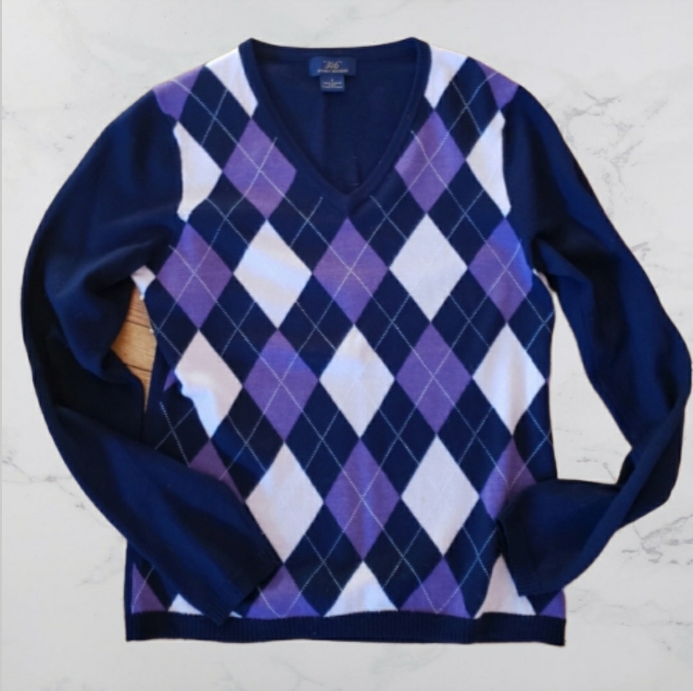 346 Brooks Brother on trend Argyle v neck sweater